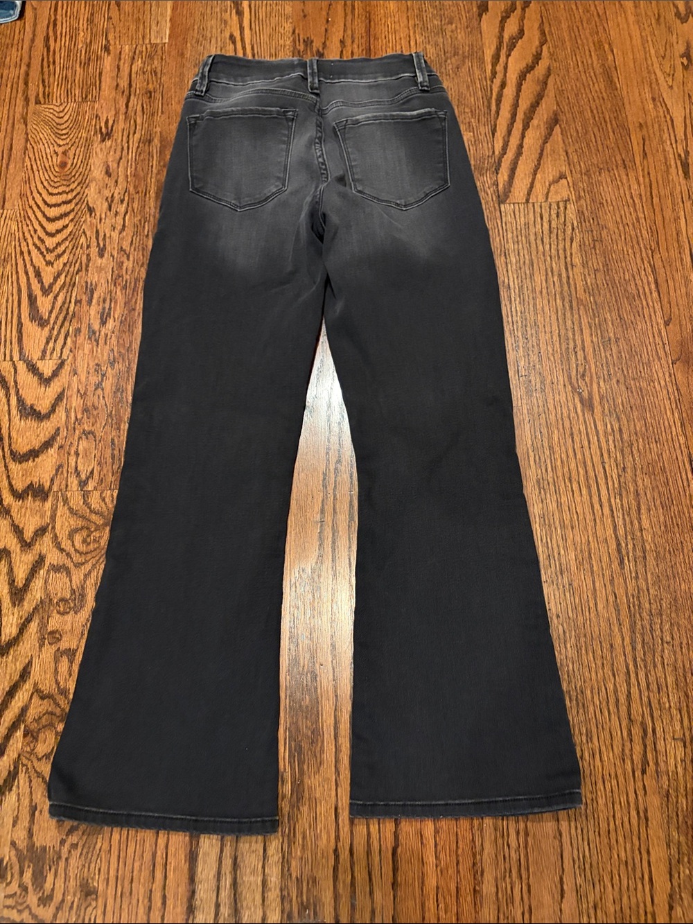 Frame Denim Black Flare Jeans with Subtle Fade